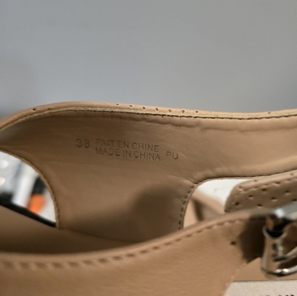 Matt and nat sandals - Picture 4 of 5